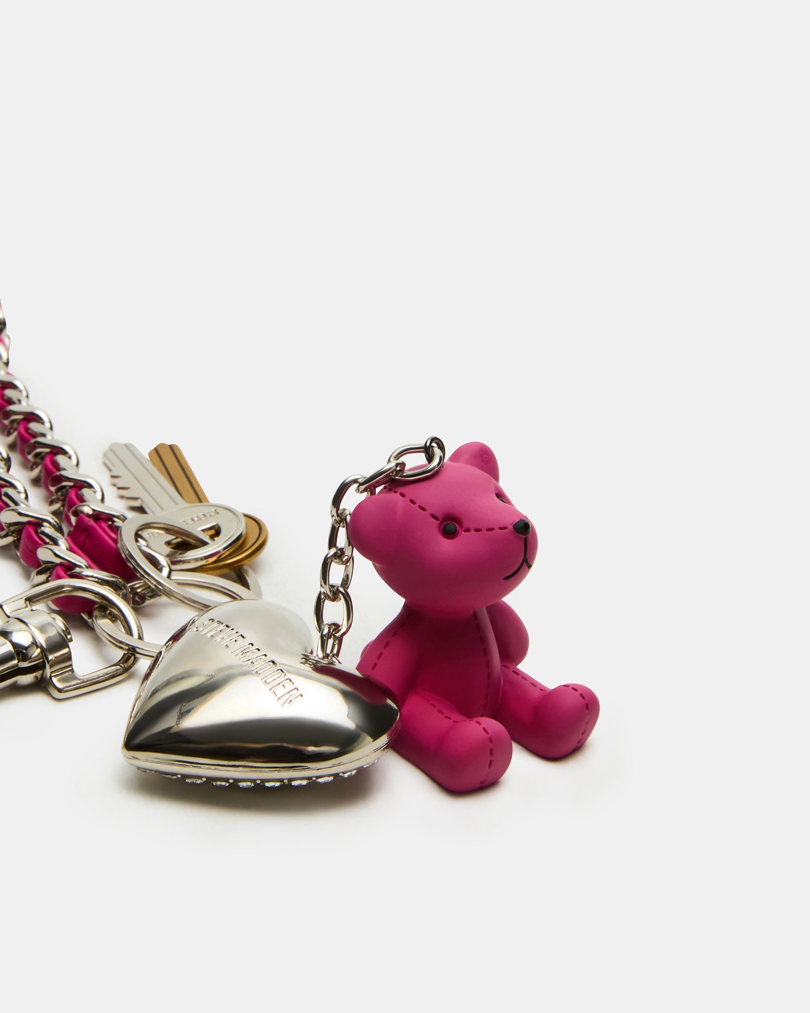 BEARY BAG CHARM FUCHSIA - Image 4