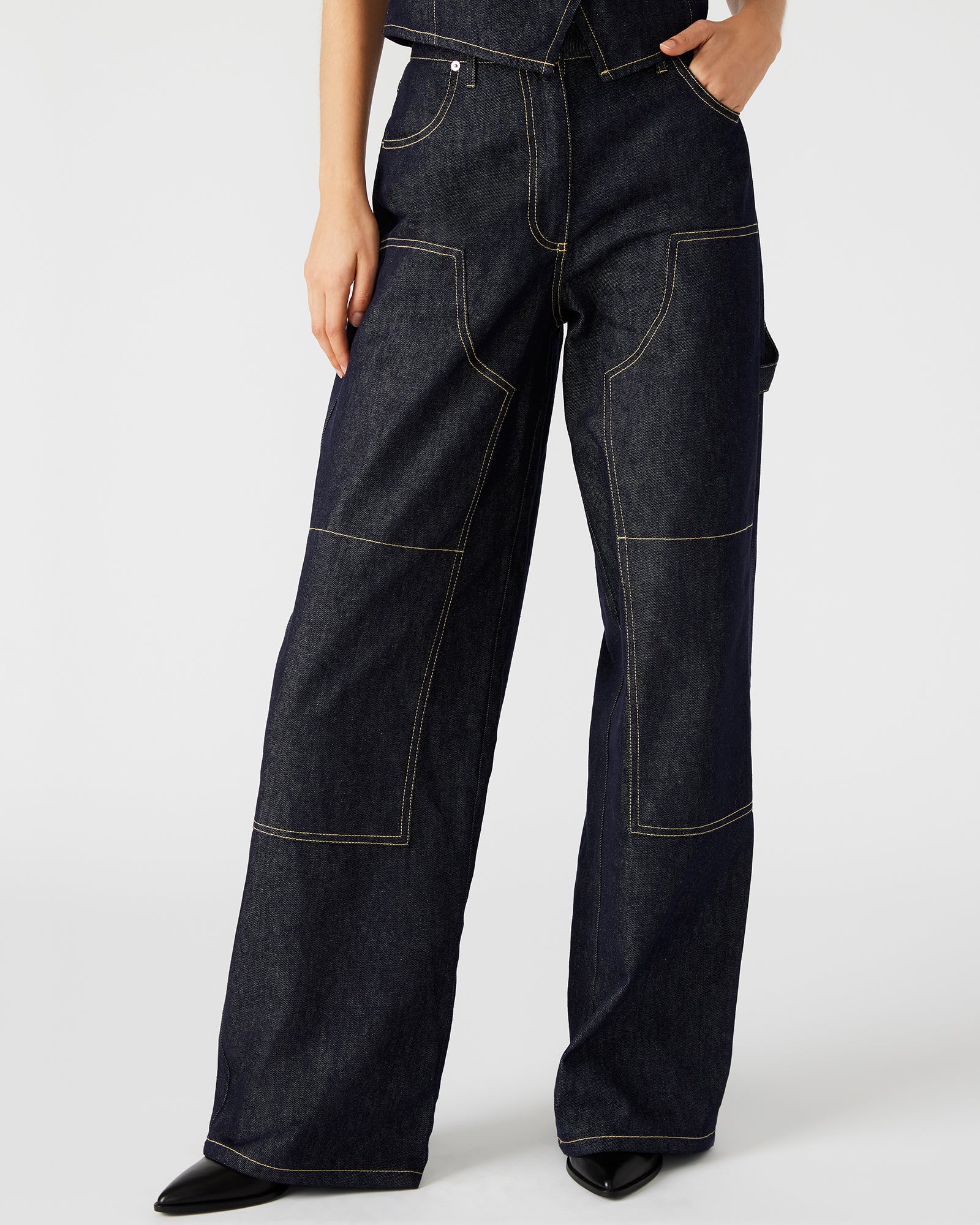 ASHYLA JEAN - Image 2