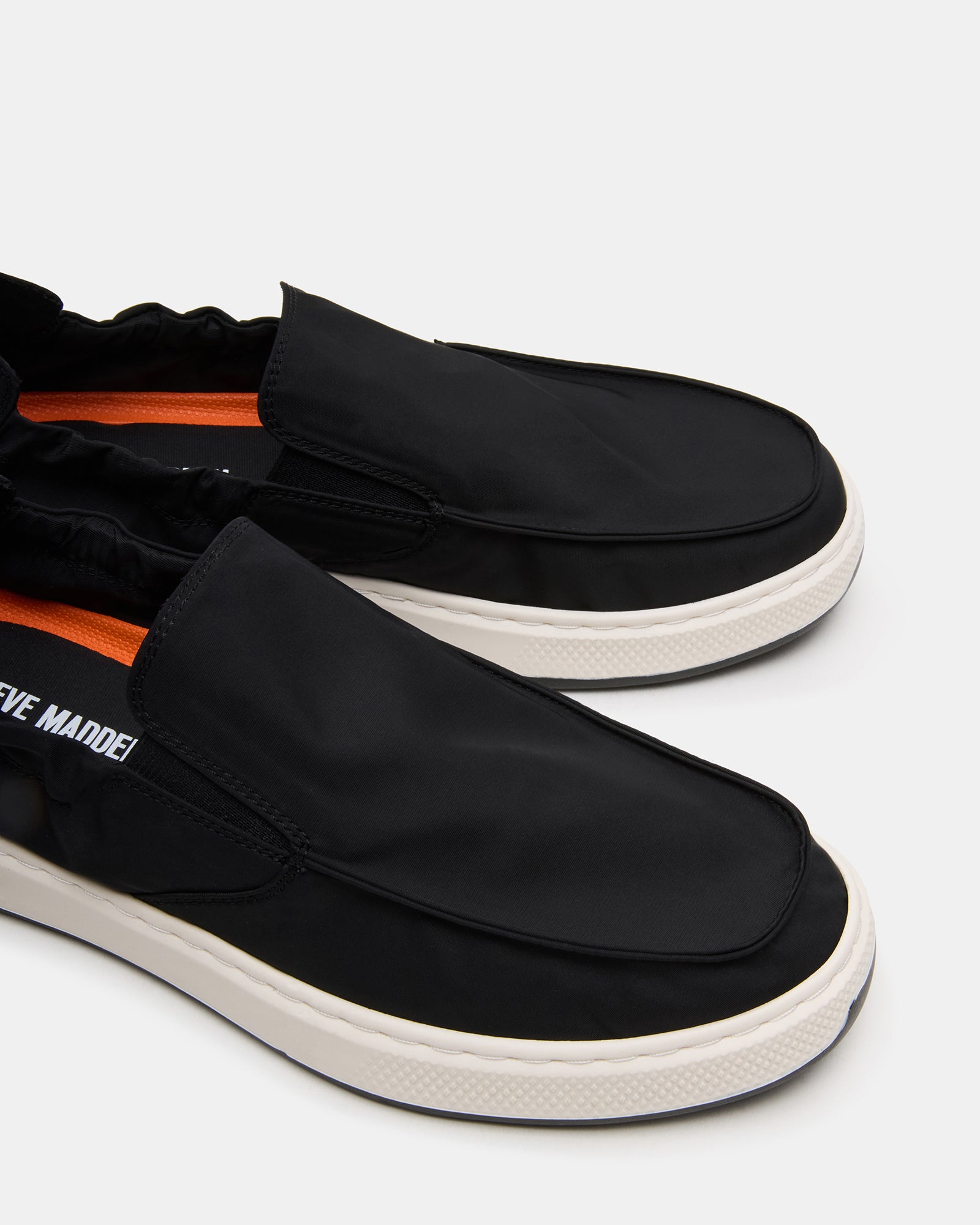 NELLIS BLACK - Image 3