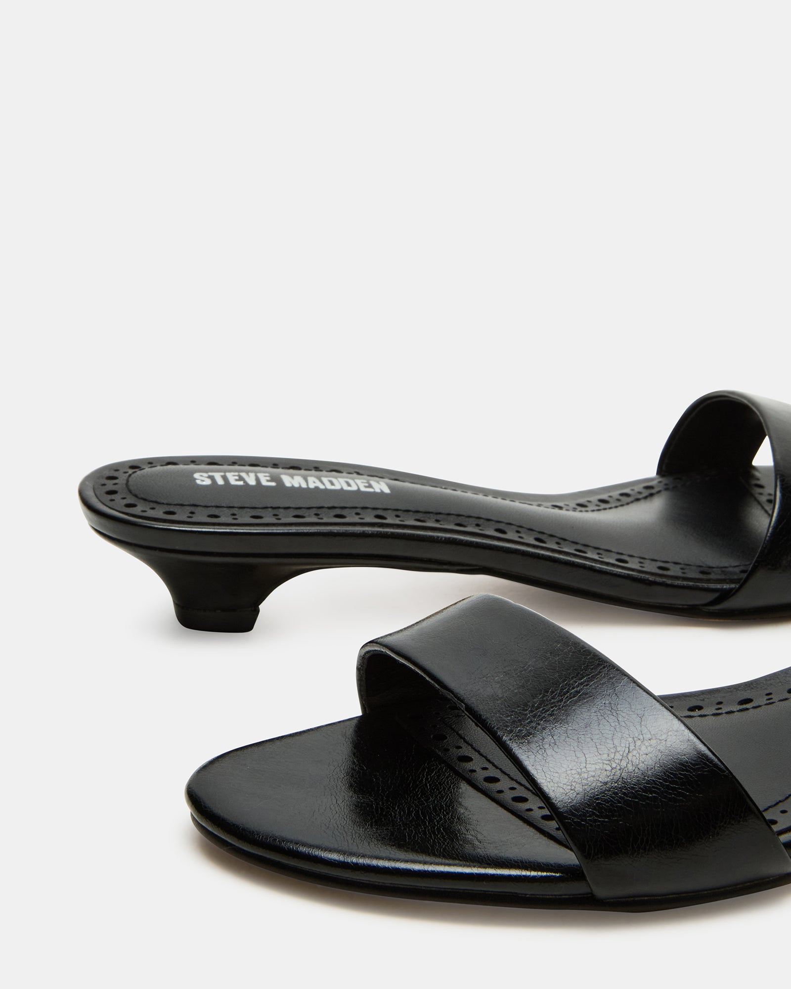 BERRY BLACK - Image 3