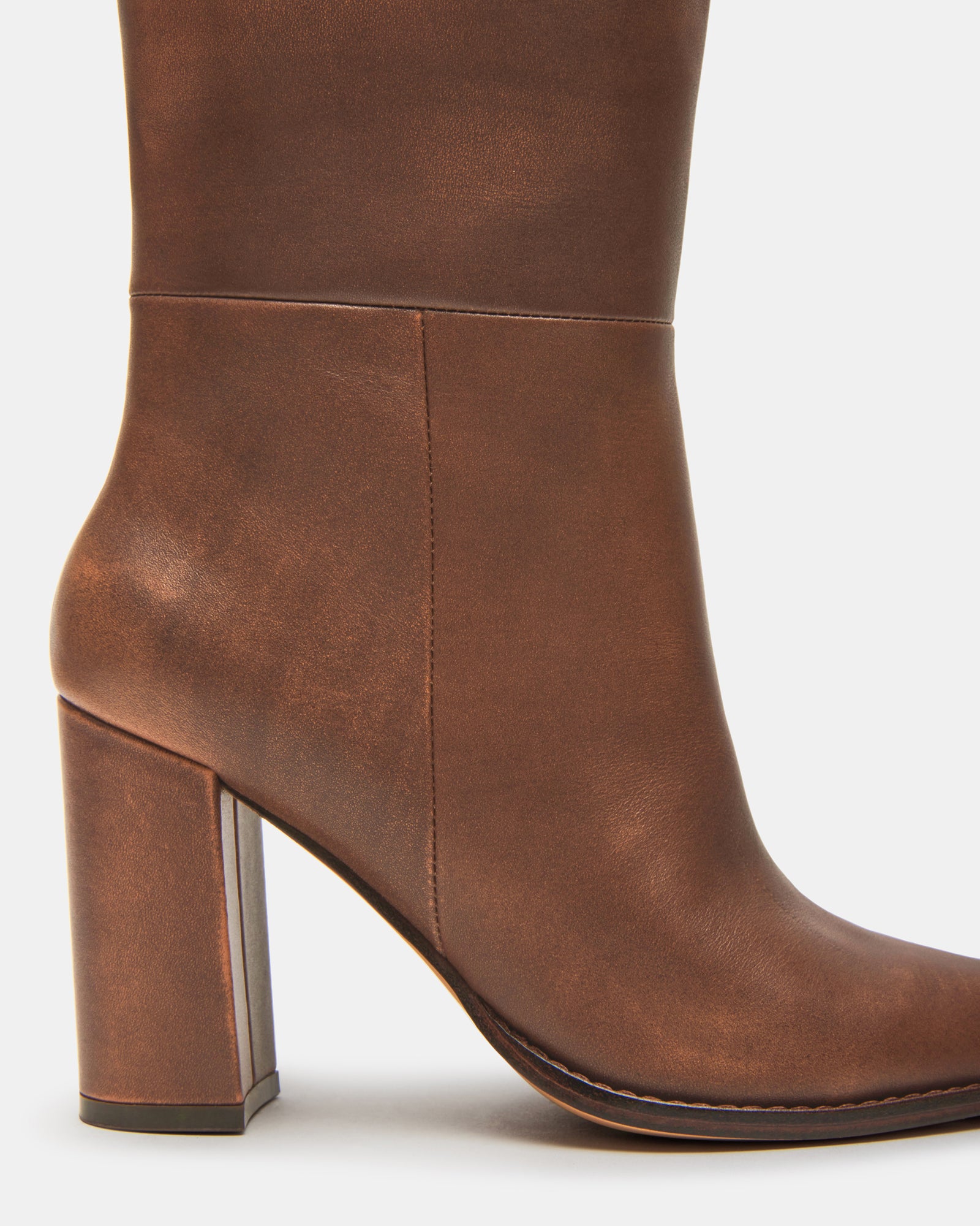 BIXBY BROWN DISTRESSED - Image 4