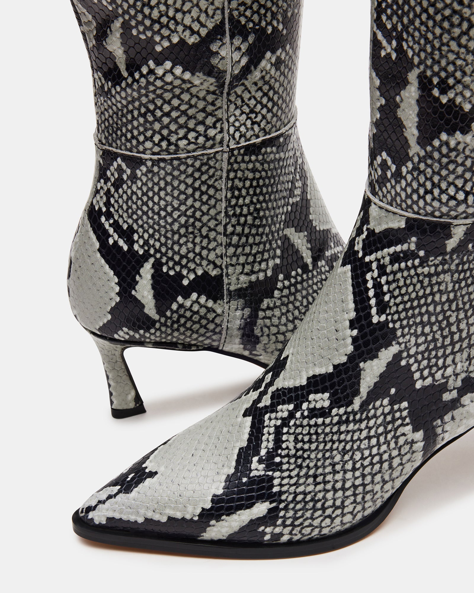 LUCID SNAKE - Image 3