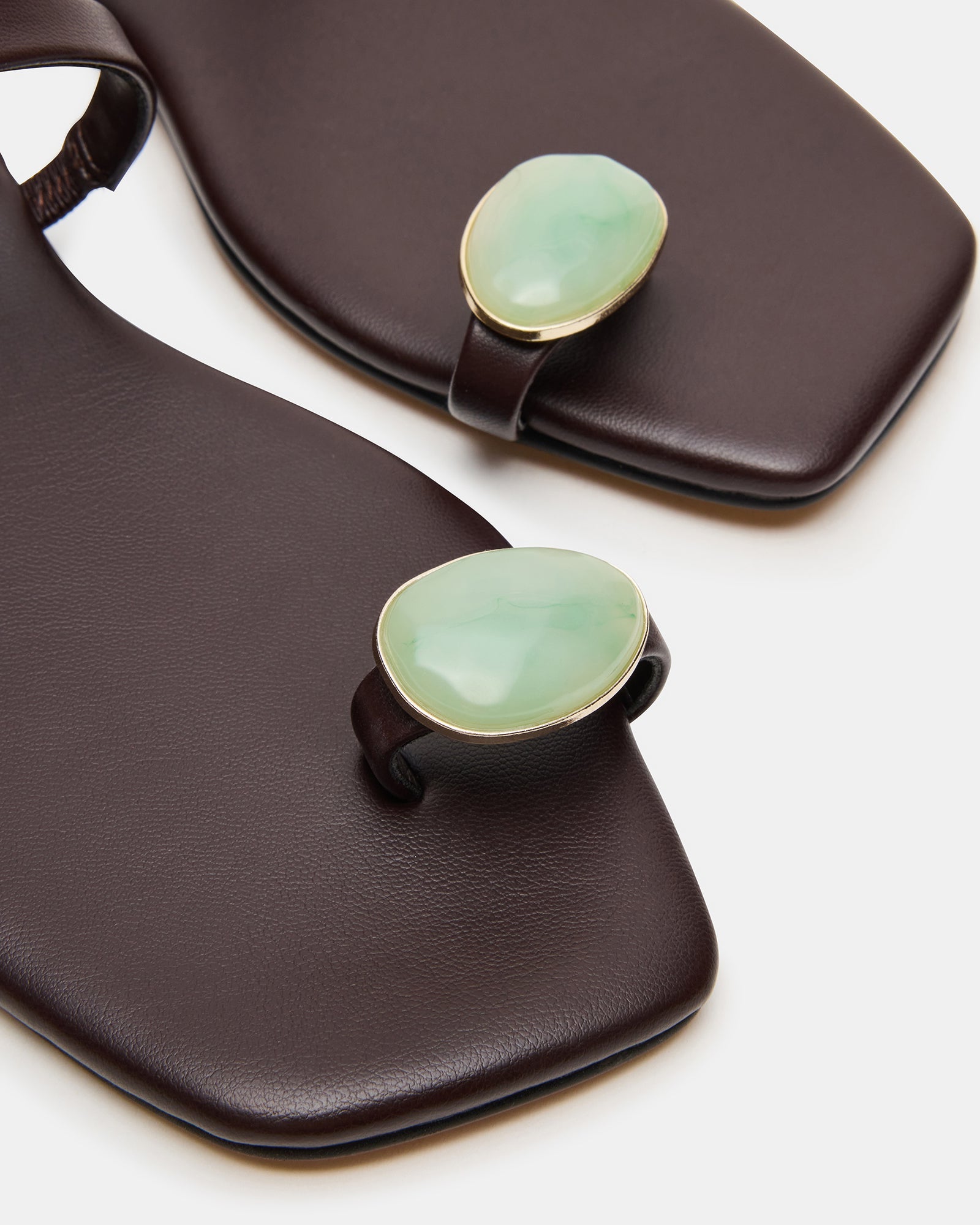 TAMARA BROWN - Image 3