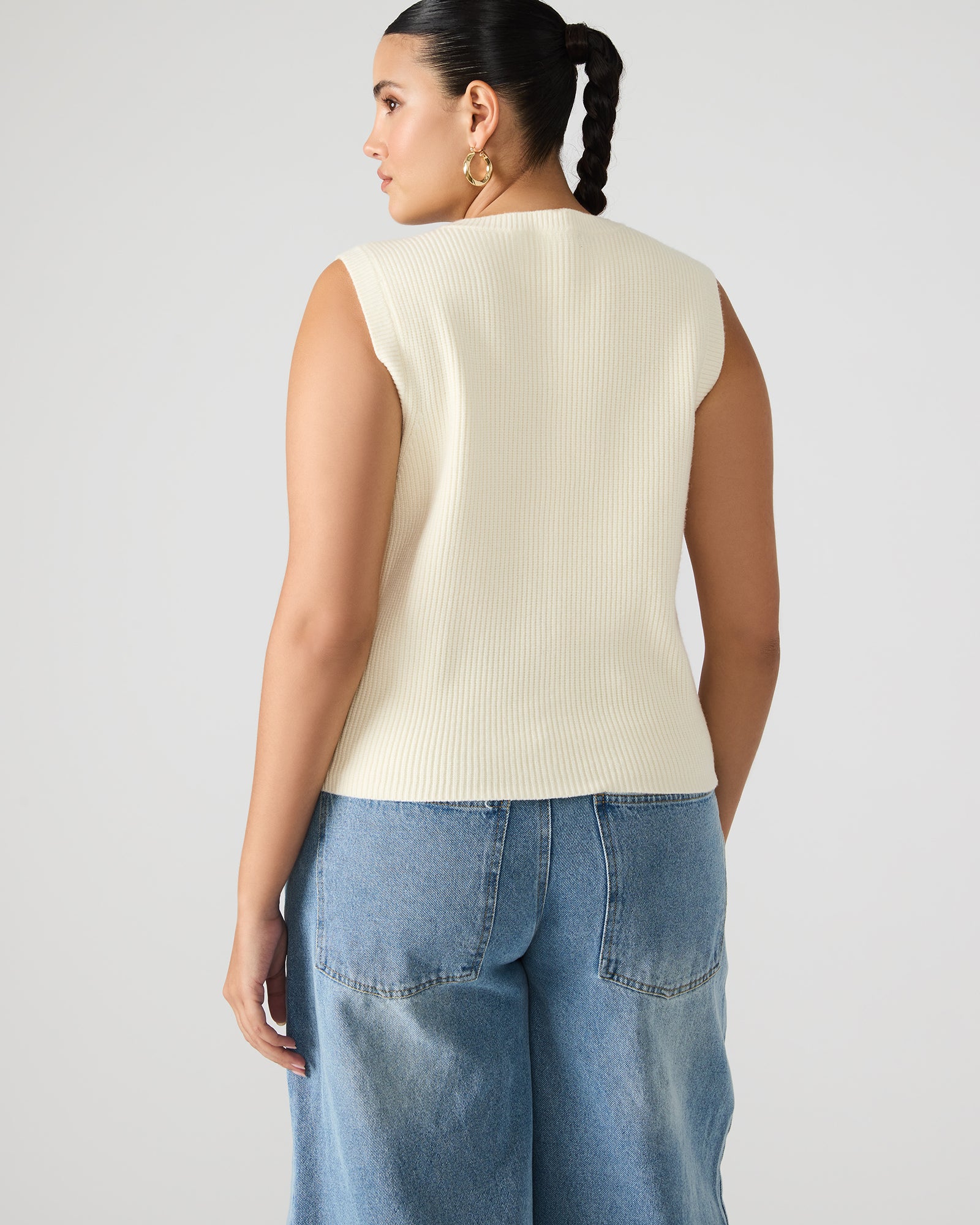 ALIYA SWEATER VEST CREAM - Image 4