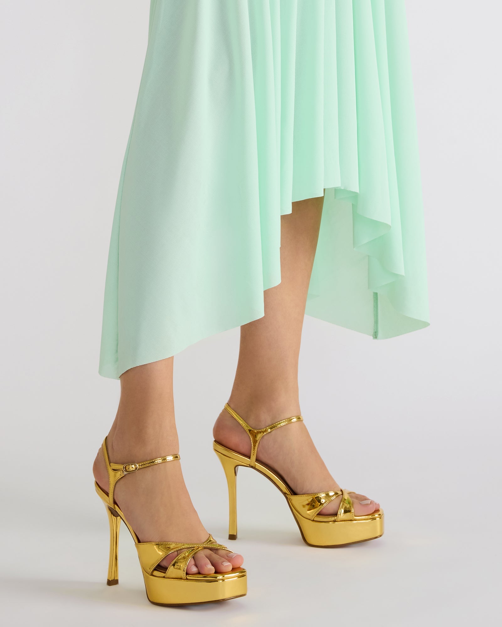 SCARLET GOLD - Image 2